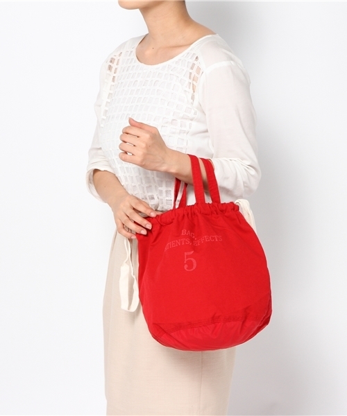 BEAMS BOY（ビームスボーイ）の「Napron / POUCH（ハンドバッグ・レディース・レッド/ブルー・ONE SIZE）」の8枚目の写真