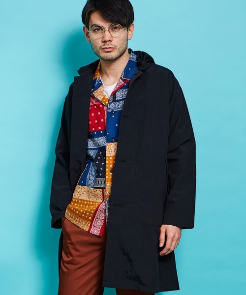 YELLOW RUBY(イエロールビー)の「Nylon Ripstop Hoodie 撥水 ナイロン リップストップ フード コート(トレンチコート・メンズ・ブラック/カーキ・MEDIUM/LARGE)」の10枚目の写真