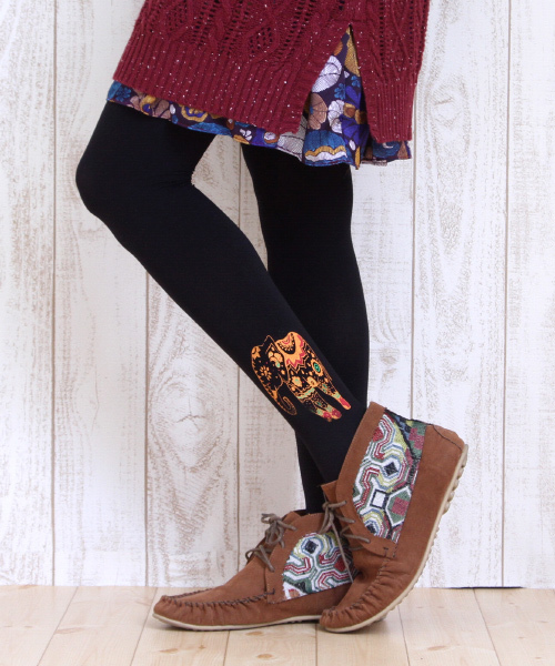 チチカカ（チチカカ）の「PTワンポイントタイツ（タイツ/ストッキング・レディース・ブラック/ネイビー・FREE）」の2枚目の写真