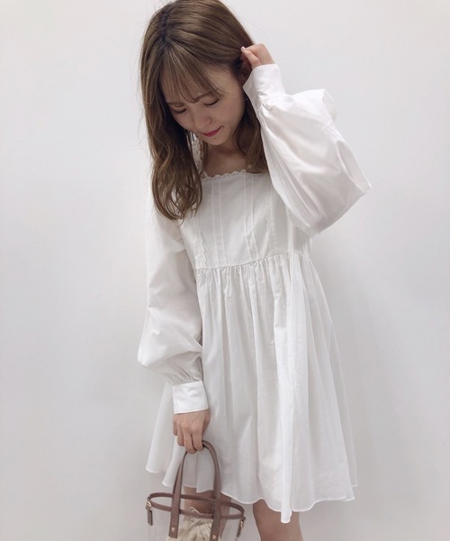 one after another NICE CLAUP（ワンアフターアナザーナイスクラップ）の「パフスリーブコットンチュニック（チュニック・レディース・ベージュ/オフホワイト/ミント・FREE）」の12枚目の写真