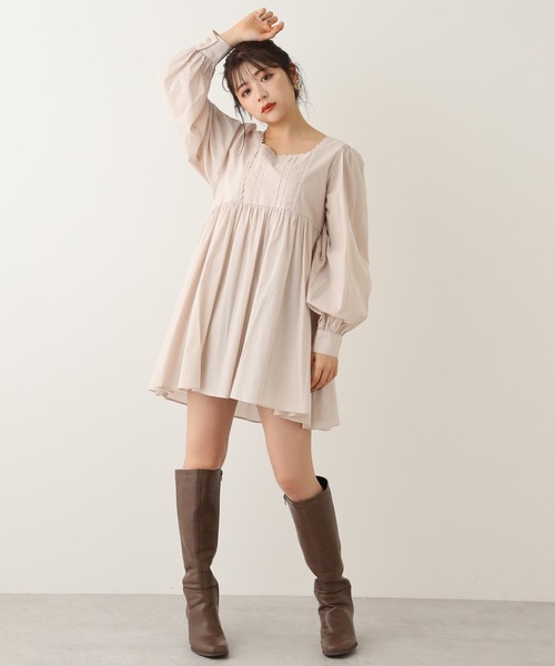 one after another NICE CLAUP（ワンアフターアナザーナイスクラップ）の「パフスリーブコットンチュニック（チュニック・レディース・ベージュ/オフホワイト/ミント・FREE）」の19枚目の写真