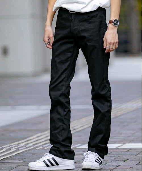 En serio TOKYO(エンソリオトーキョー)の「ストレッチ コットンツイル / カラースキニー セミ フレアーパンツ(チノパンツ・メンズ・ブラック/ネイビー/ホワイト/ベージュ/チャコールグレー/ライトグレー/カーキ/ワインレッド・L/M/LL/3L)」の11枚目の写真