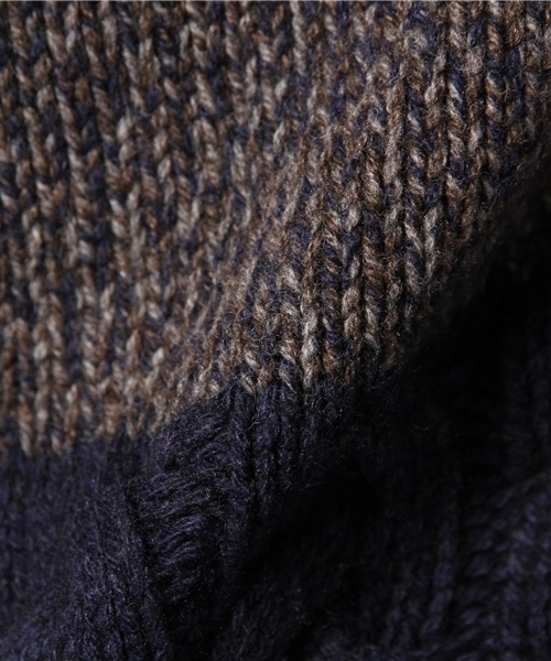 BEAMS F(ビームスエフ)の「Altea / 別注メランジカラータートル(ニット/セーター・メンズ・オフホワイト/ネイビー/ベージュ・X-SMALL/SMALL)」の6枚目の写真