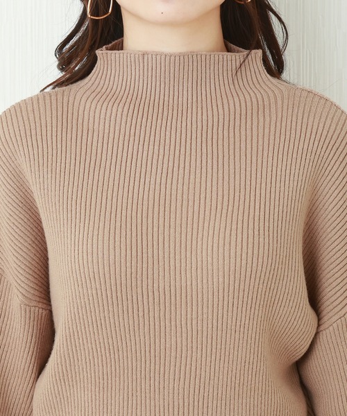n'ee-ne（ネーネ）の「もちもちプチスタンドネック　バルーン袖　ニット（ニット/セーター・レディース・ピンク/ライトベージュ/ブラック/オフホワイト/杢グレー/モカ・M）」の18枚目の写真