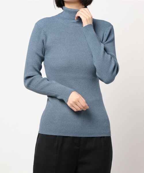 HONEYSUCKLE ROSE（ハニーサックルローズ）の「【HONEYSUCKLE ROSE】タートルネックニット（ニット/セーター・レディース・ブラウン/オフホワイト/ブルー・M/L）」の3枚目の写真