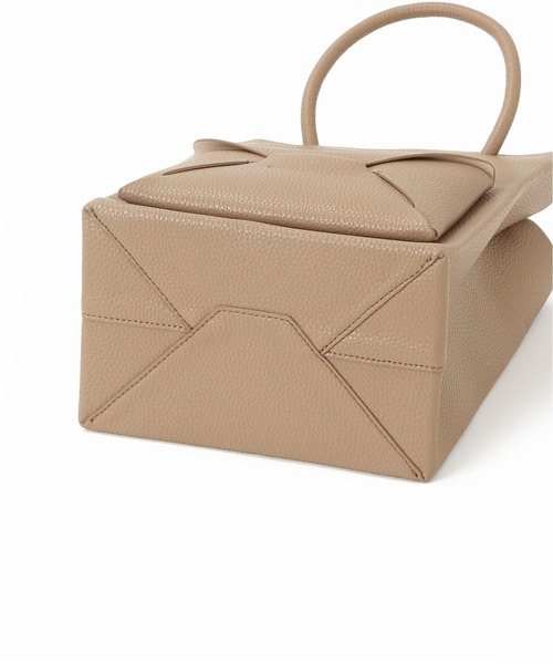 SLOBE IENA（スローブイエナ）の「【ADD CULUMN/アドカラム】PAKET ショルダーバッグ◆（ショルダーバッグ・レディース・ブルー/キャメル/ナチュラル・FREE）」の9枚目の写真