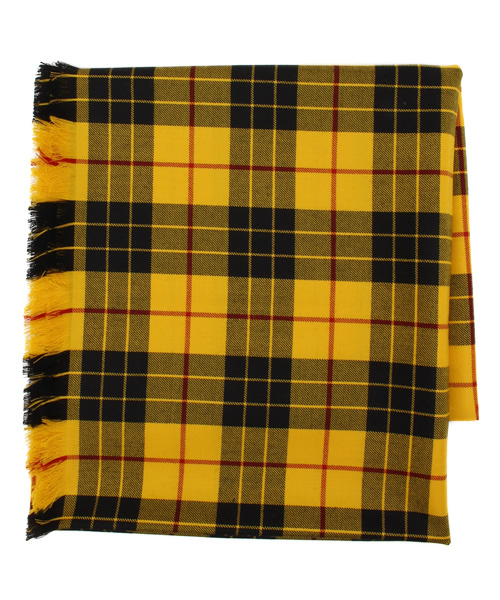 SHIPS JET BLUE（シップスジェットブルー）の「JOHN SCOTT(ジョン スコット): 大判 スクエア/マフラー(ストール)（マフラー・メンズ・レッド/イエロー/オリーブ・ONE SIZE）」の3枚目の写真