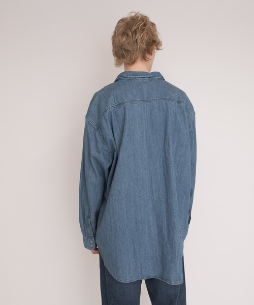 Levi's（リーバイス）の「OVERSIZE BARSTOW WESTERN RED CAST STONE（シャツ/ブラウス・メンズ・インディゴブルー・S/M/L/XL）」の14枚目の写真