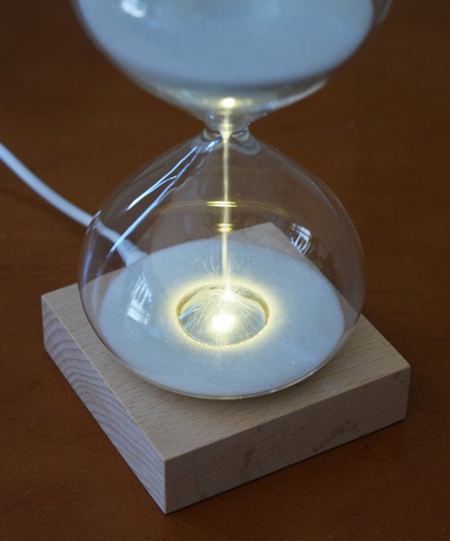 BIRTHDAY BAR（バースデイバー）の「砂時計 LEDライト付き 15分計（置時計・レディース・その他・フリー）」の17枚目の写真