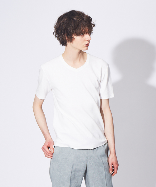 ABAHOUSE(アバハウス)の「【FLEX COOL】超接触冷感 スムースVネック Tシャツ(Tシャツ/カットソー・メンズ・オフホワイト/グレイッシュブルー/ダークネイビー/ダークオレンジ・44/46/48/50)」の1枚目の写真