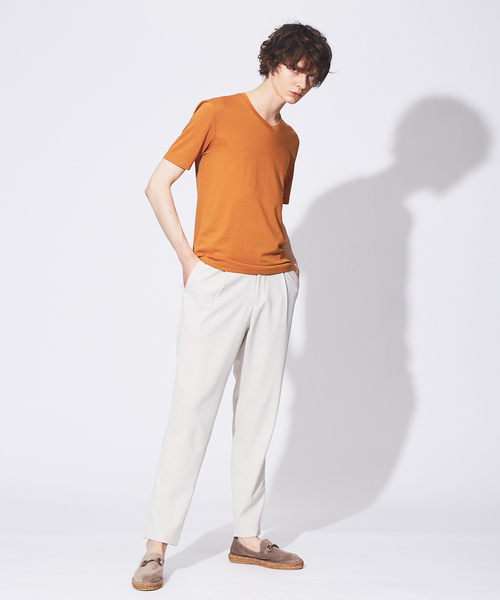 ABAHOUSE(アバハウス)の「【FLEX COOL】超接触冷感 スムースVネック Tシャツ(Tシャツ/カットソー・メンズ・オフホワイト/グレイッシュブルー/ダークネイビー/ダークオレンジ・44/46/48/50)」の10枚目の写真