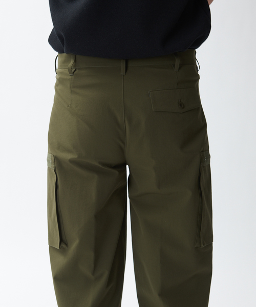 DESIGNWORKS（デザインワークス）の「4WAY ダブルクロス ストレッチ カーゴパンツ（カーゴパンツ・メンズ・カーキ・44/46/48/50）」の5枚目の写真