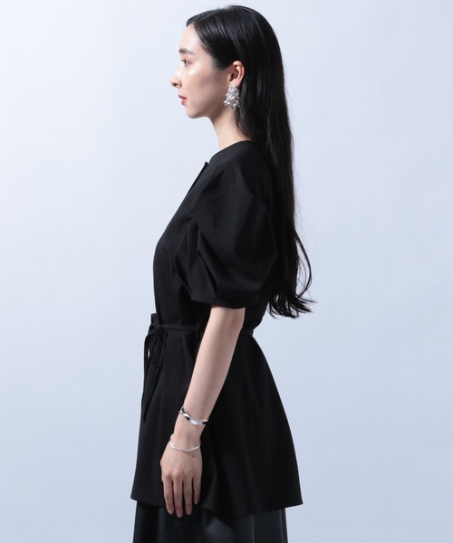 HARE（ハレ）の「ボリュームソデシャツ(HARE)（シャツ/ブラウス・レディース・ホワイト/ブラック・FREE）」の5枚目の写真