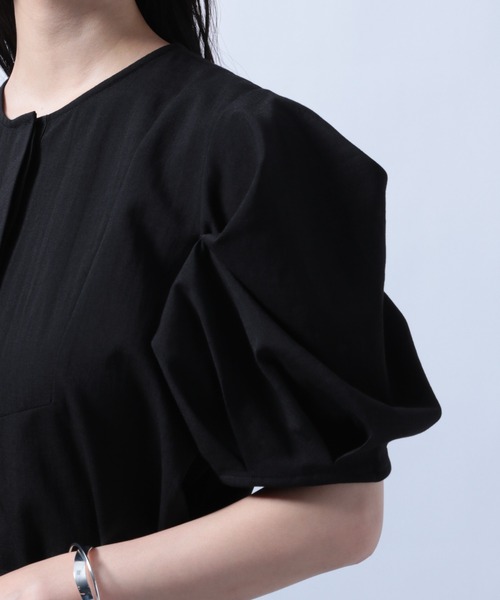 HARE（ハレ）の「ボリュームソデシャツ(HARE)（シャツ/ブラウス・レディース・ホワイト/ブラック・FREE）」の15枚目の写真