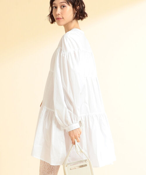 Ray BEAMS（レイビームス）の「Ray BEAMS / ティアード ギャザー ミニ ワンピース（ワンピース・レディース・ホワイト/ブラック/ミント・ONE SIZE）」の16枚目の写真