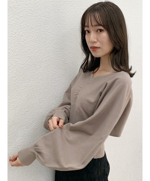 dazzlin(ダズリン)の「リブパーツギャザートップス(Tシャツ/カットソー・レディース・オフホワイト/ブラック/ブラウン/モカ・FREE)」の4枚目の写真