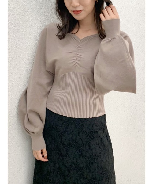 dazzlin(ダズリン)の「リブパーツギャザートップス(Tシャツ/カットソー・レディース・オフホワイト/ブラック/ブラウン/モカ・FREE)」の6枚目の写真