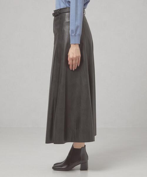 THE STATION STORE（ザ ステーション ストア）の「＜ma couleur（マ クルール）＞フェイクレザー フレア ロングスカート（スカート・レディース・ブラック/ケリー・S/M）」の16枚目の写真