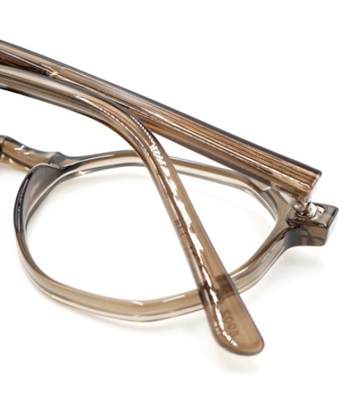 flower(フラワー)の「クラシッククリアグラス(サングラス・レディース・ベージュ/カーキ・FREE)」の6枚目の写真