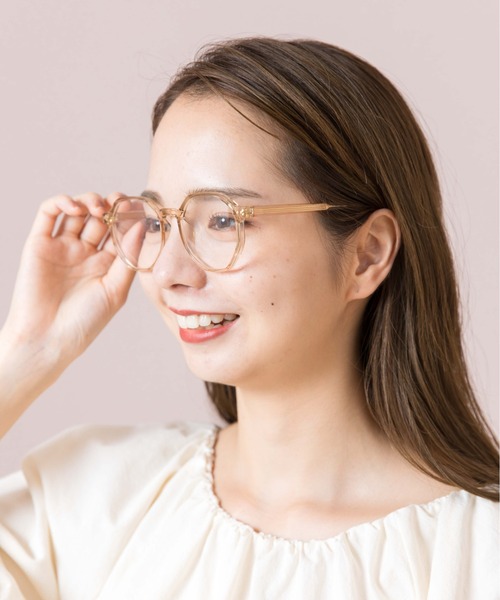 flower(フラワー)の「クラシッククリアグラス(サングラス・レディース・ベージュ/カーキ・FREE)」の3枚目の写真