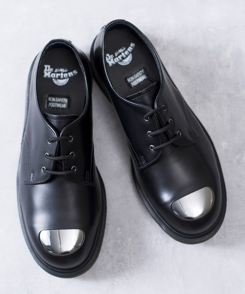 And A（アンドエー）の「Dr.Martens ドクターマーチン / 1925 Est Black Smooth エスト 3ホールブーツ レザーシューズ  / 26506001（ブーツ・メンズ・ブラック・26cm/27cm/28cm）」の11枚目の写真