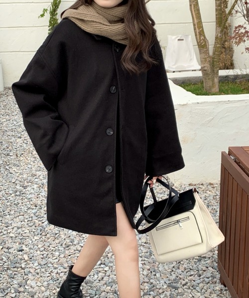 emi+(エミプラス)の「BIGシルエット フロントボタンショートコート(ピーコート・レディース・ブラック/キャメル/ベージュ/グレー・S/M/L)」の2枚目の写真