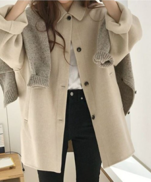 emi+(エミプラス)の「BIGシルエット フロントボタンショートコート(ピーコート・レディース・ブラック/キャメル/ベージュ/グレー・S/M/L)」の16枚目の写真