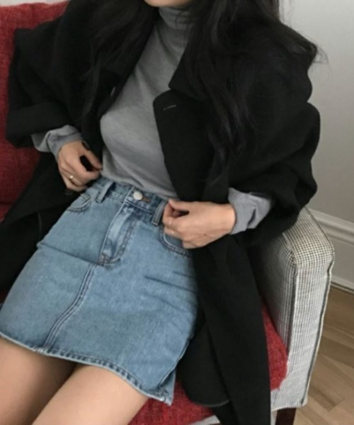 emi+(エミプラス)の「BIGシルエット フロントボタンショートコート(ピーコート・レディース・ブラック/キャメル/ベージュ/グレー・S/M/L)」の21枚目の写真