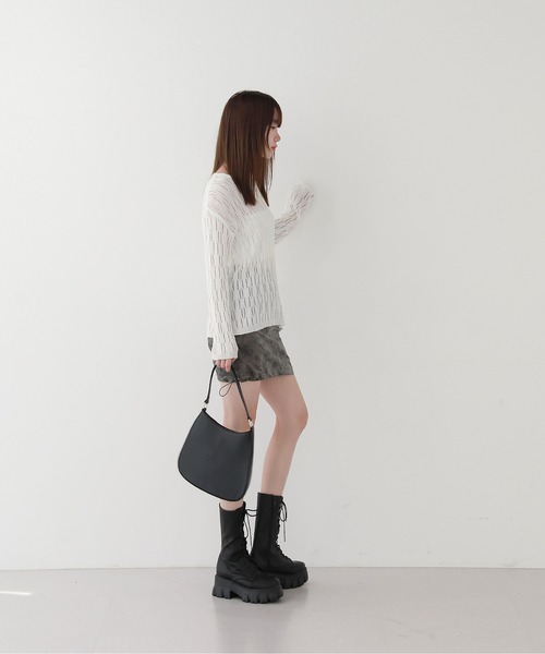 by muni:r（バイ ムニール）の「デイリーアンバランスミニバッグ（ショルダーバッグ・レディース・ブラック/ホワイト・FREE）」の7枚目の写真