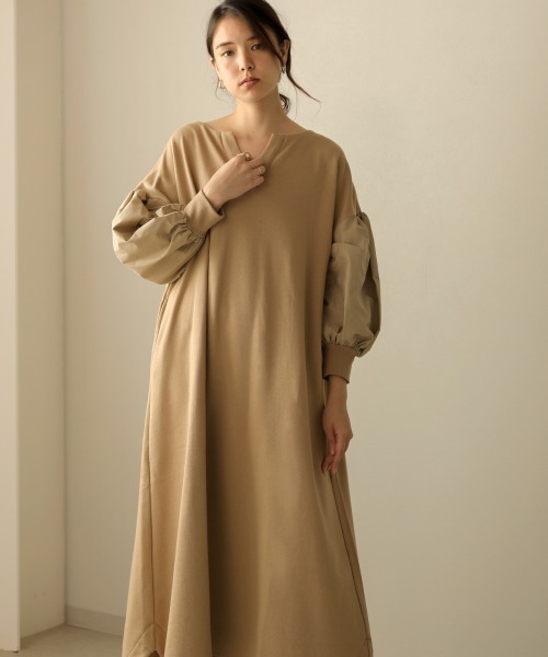 Bou Jeloud（ブージュルード）の「ボリューム袖ロングワンピース（ワンピース・レディース・チャコールグレー/ブラック/モカ/ホワイト系その他・38/TL）」の13枚目の写真