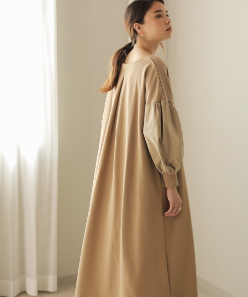 Bou Jeloud（ブージュルード）の「ボリューム袖ロングワンピース（ワンピース・レディース・チャコールグレー/ブラック/モカ/ホワイト系その他・38/TL）」の21枚目の写真