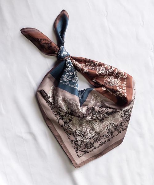me+em select（ミームセレクト）の「シルクライクペイズリースカーフ（バンダナ/スカーフ・レディース・ブラウン/グリーン/ブルー・FREE）」の12枚目の写真