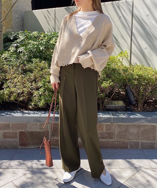 Meli rich（メリーリッチ）の「センタープレスカラーパンツ（スラックス・レディース・ブラック/ベージュ/ネイビー/ブラウン/レッド/カーキ/ピンク/ライム/イエロー/グリーン/アイボリー・SMALL/MEDIUM）」の20枚目の写真