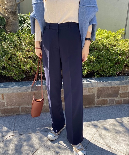 Meli rich（メリーリッチ）の「センタープレスカラーパンツ（スラックス・レディース・ブラック/ベージュ/ネイビー/ブラウン/レッド/カーキ/ピンク/ライム/イエロー/グリーン/アイボリー・SMALL/MEDIUM）」の16枚目の写真