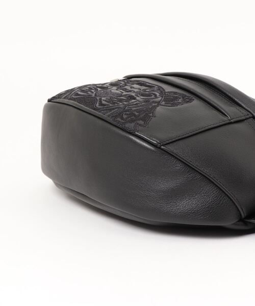 KENZO(ケンゾー)の「レザーベルトバッグ Tigre 'Kampus'(ボディバッグ/ウエストポーチ・メンズ・ブラック系その他・ONE SIZE)」の5枚目の写真