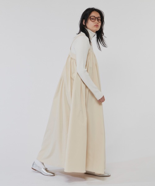 Libra Cue（リブラ キュー）の「ボリュームギャザーワンピース/サイズ展開あり（ワンピース・レディース・ブラック/アイボリー・1/2）」の3枚目の写真