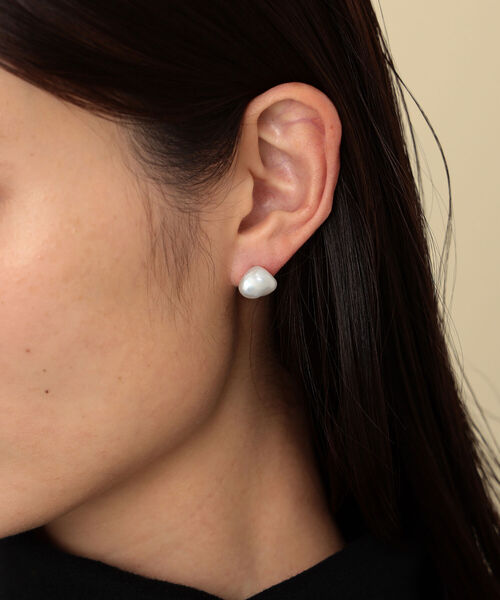 MARIHA（マリハ）の「MARIHA / Moon Secrets スタッズピアス（ピアス