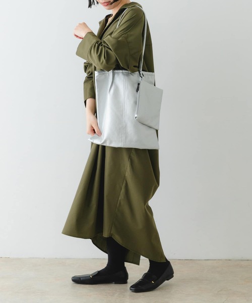 RODE SKO（ロデスコ）の「ウォッシャブルコンパクトトートバッグ（トートバッグ・レディース・ブラック/ホワイト/シルバー/ブラウン系その他/ダークブラウン/オリーブ・ONE）」の19枚目の写真