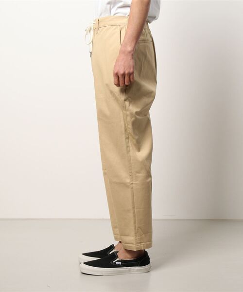 FR(13)NDS(フレンズ)の「FR(13)NDS /フレンズ / ストレッチ チノパン(チノパンツ・メンズ・ベージュ・MEDIUM)」の2枚目の写真