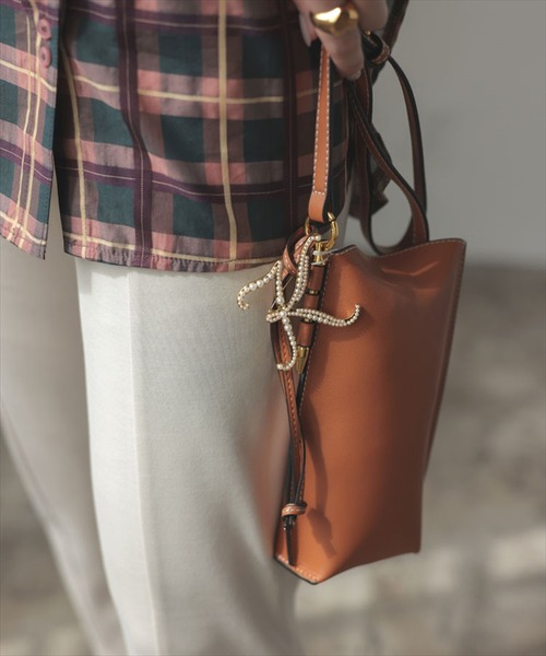 DONOBAN（ドノバン）の「イニシャルパールブローチ（ブローチ/コサージュ・レディース・S/J/K/R/H/M/A/Y/N/C/E/T・FREE）」の18枚目の写真