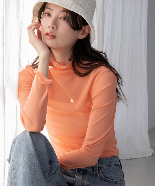 fifth（フィフス）の「ハイネックメロウシアートップス（シャツ/ブラウス・レディース・ホワイト/オレンジ・M）」の2枚目の写真