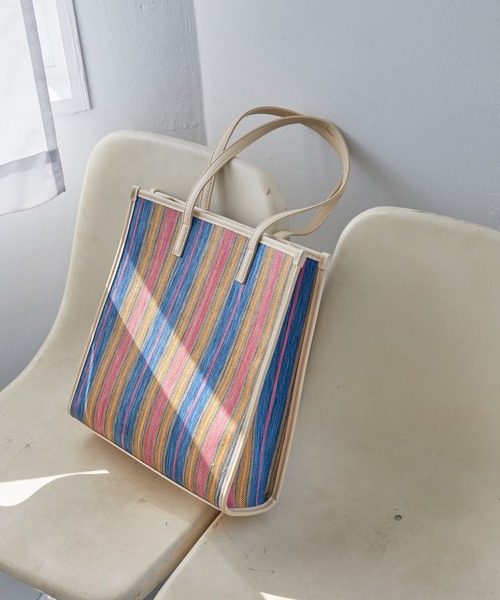 AMERICAN HOLIC(アメリカンホリック)の「カラフル雑材スクエアトートバッグA(トートバッグ・レディース・ピンク/ブルー/キャメル・FREE)」の3枚目の写真