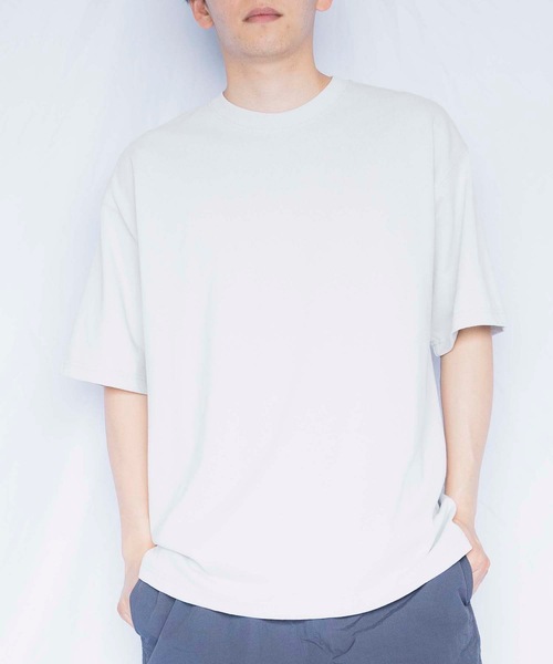 United Athle(ユナイテッドアスレ)の「9.1オンス マグナムウェイト ビッグシルエット Tシャツ 441101(Tシャツ/カットソー・メンズ・ホワイト/ライトグレー/ブラック・X-LARGE/LARGE/MEDIUM)」の3枚目の写真