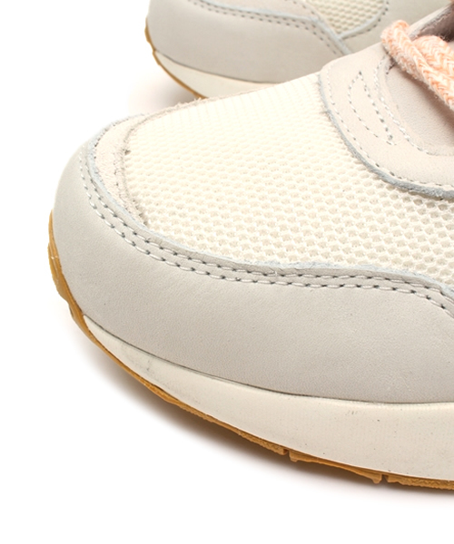 BWGH for PUMA（ブルックリン ウィー ゴー ハード フォー プーマ）の「R698 X BWGH (UNISEX)（スニーカー・メンズ・ネイビー/ホワイト・11/10/4/5/7/8/6/9/3）」の7枚目の写真