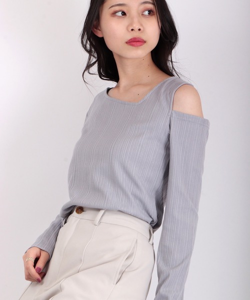 Quelle Chance(ケルシャンス)の「Quelle chance ランダムテレコ ワンショルダープルオーバー(Tシャツ/カットソー・レディース・ブラック/ラベンダー/オフホワイト/ベージュ・M)」の1枚目の写真