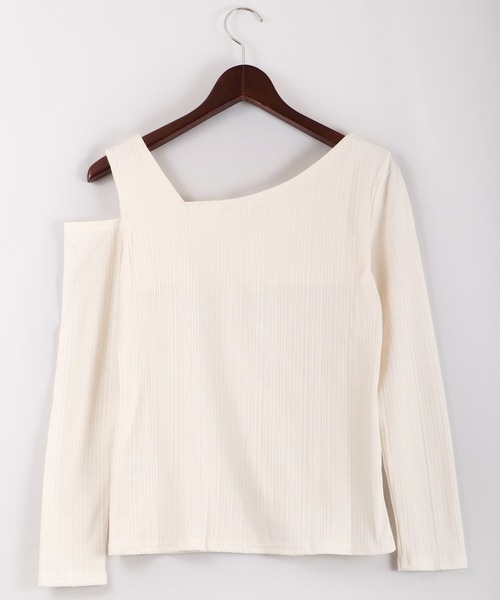 Quelle Chance(ケルシャンス)の「Quelle chance ランダムテレコ ワンショルダープルオーバー(Tシャツ/カットソー・レディース・ブラック/ラベンダー/オフホワイト/ベージュ・M)」の18枚目の写真