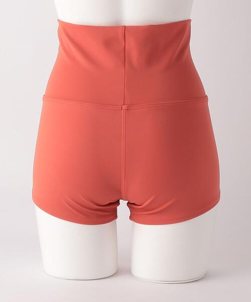 TAARA clothing タアラクロージング　ロンパース　ベージュ　Sサイズ TAARA clothing（タアラ クロージング）ハイウエスト レギンス