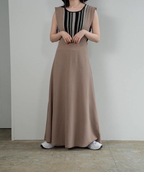 lawgy（ラウジー）の「stretch suspender skirt（スカート・レディース・ブラック/ベージュ・FREE）」の8枚目の写真