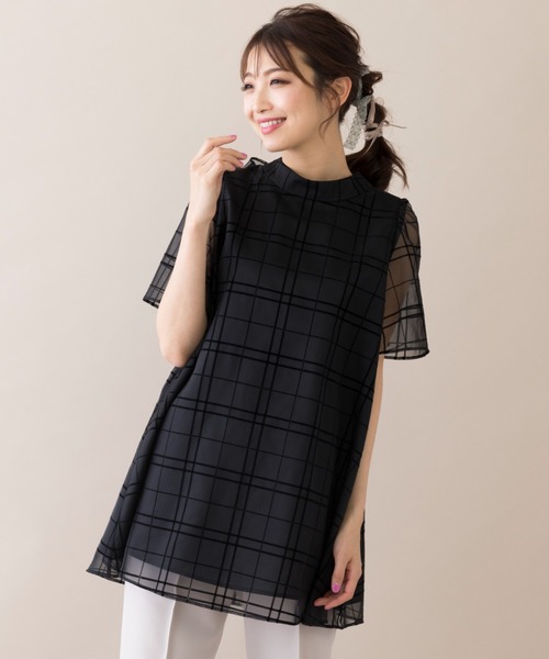 Rose Tiara（ローズティアラ）の「フロッキーチェックバックリボンブラウス（シャツ/ブラウス・レディース・ベージュ/ブラック・42/46/38）」の2枚目の写真