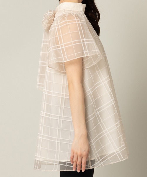 Rose Tiara（ローズティアラ）の「フロッキーチェックバックリボンブラウス（シャツ/ブラウス・レディース・ベージュ/ブラック・42/46/38）」の9枚目の写真